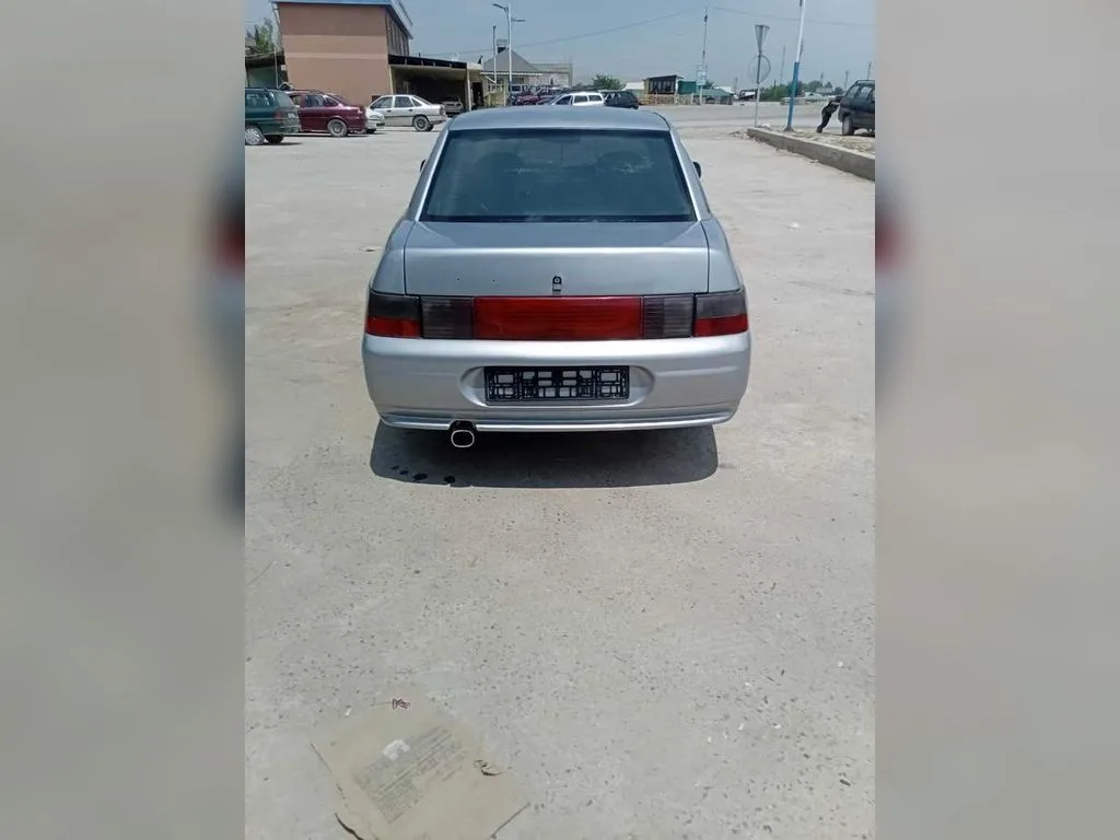 Lada 2110