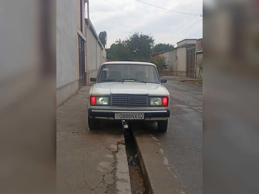 Lada 2107