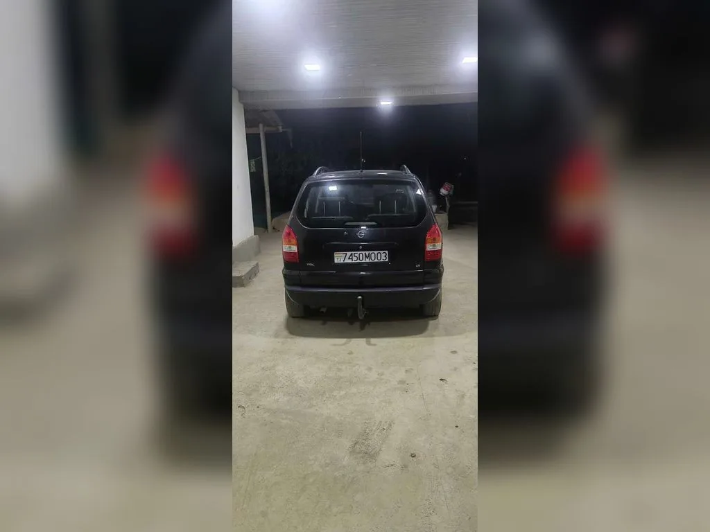 Opel Zafira