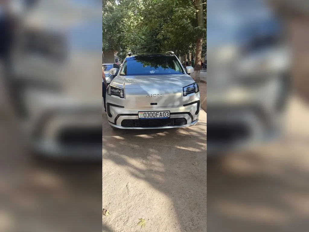 GAC Aion V