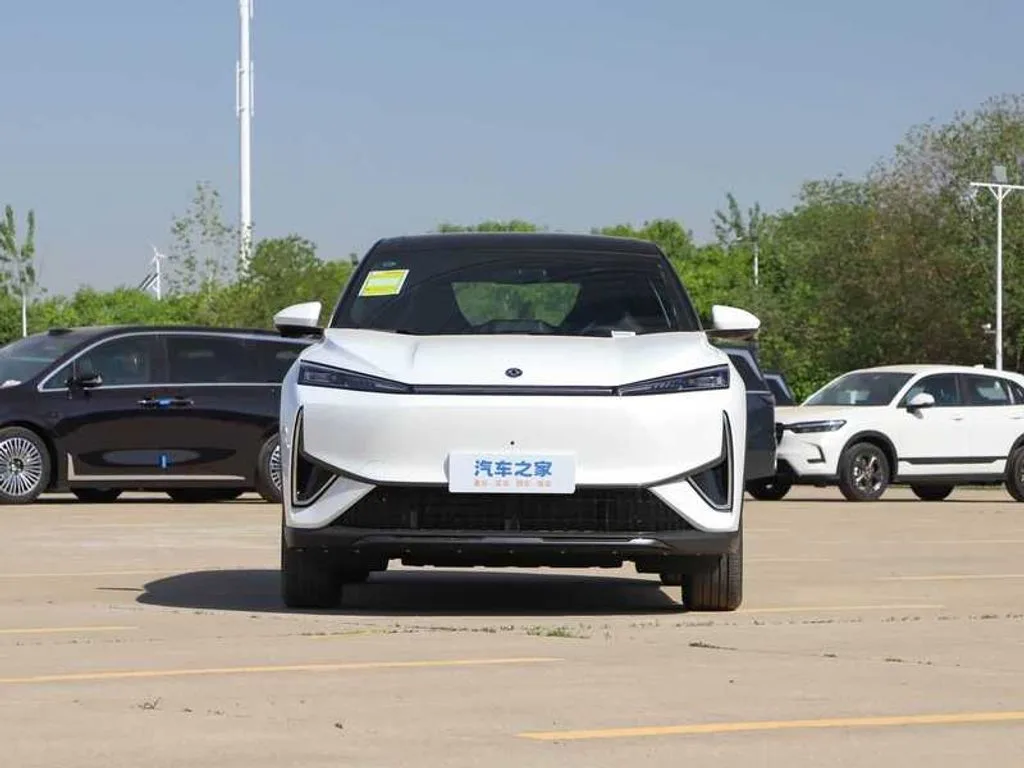 Dongfeng L7