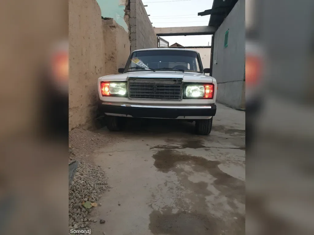 Lada 2107