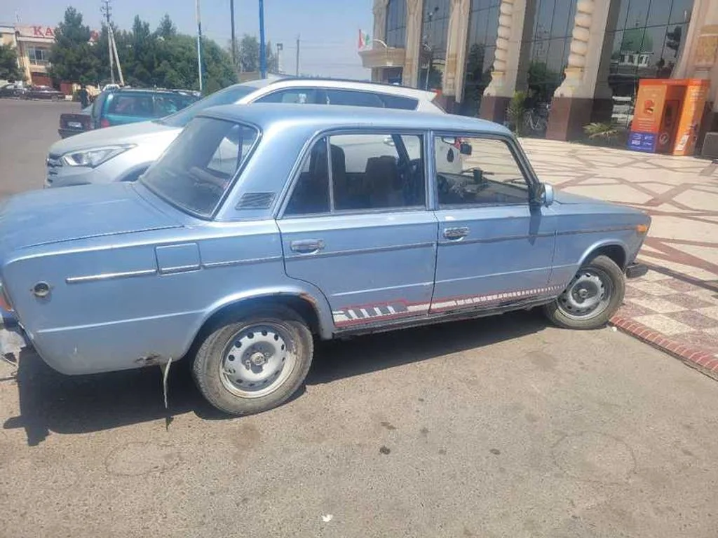 Lada 2106