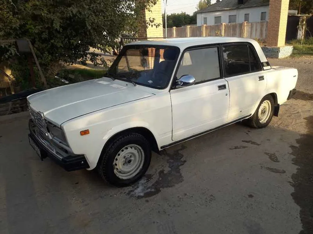 Lada 2107