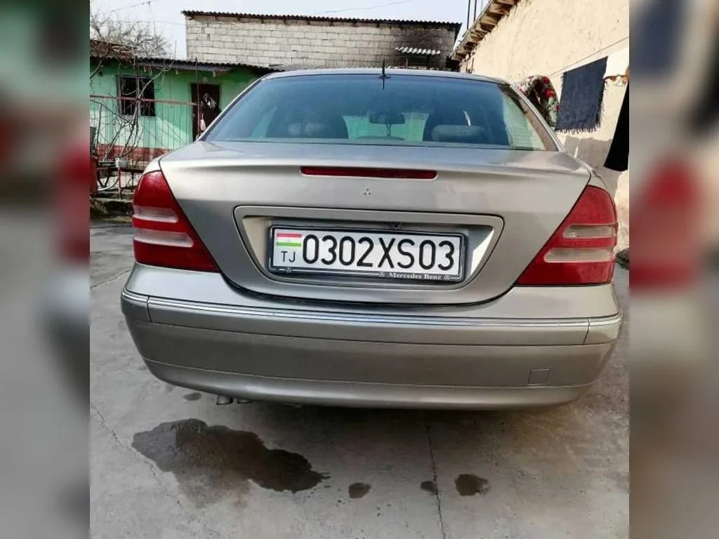 Mercedes-Benz C-Class