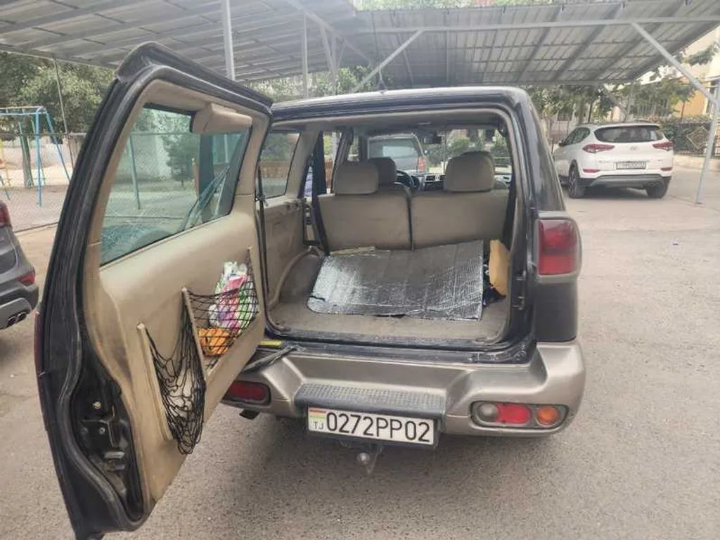 Nissan Terrano