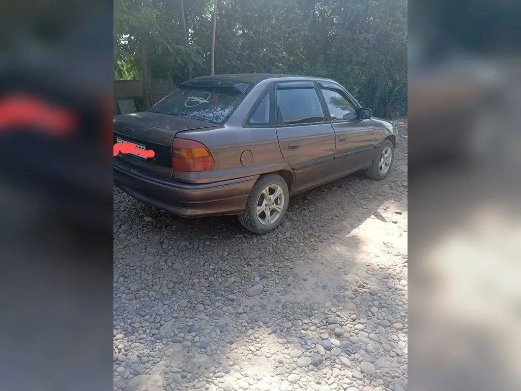 Opel Astra F