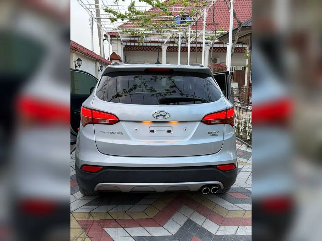 Hyundai Santa Fe