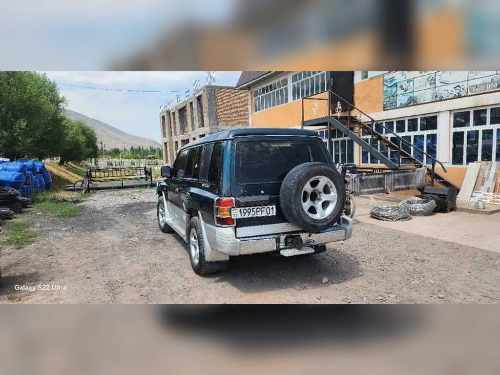 Mitsubishi Pajero