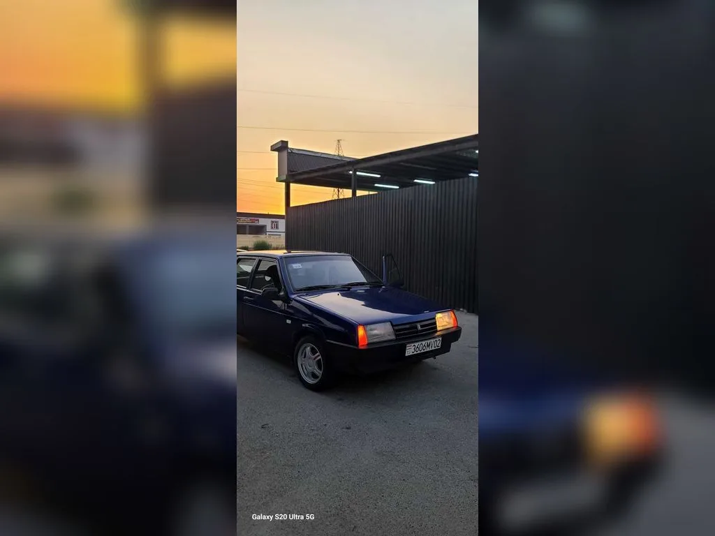 Lada 21099