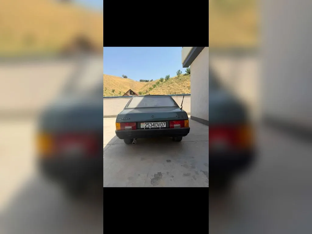 Lada 21099