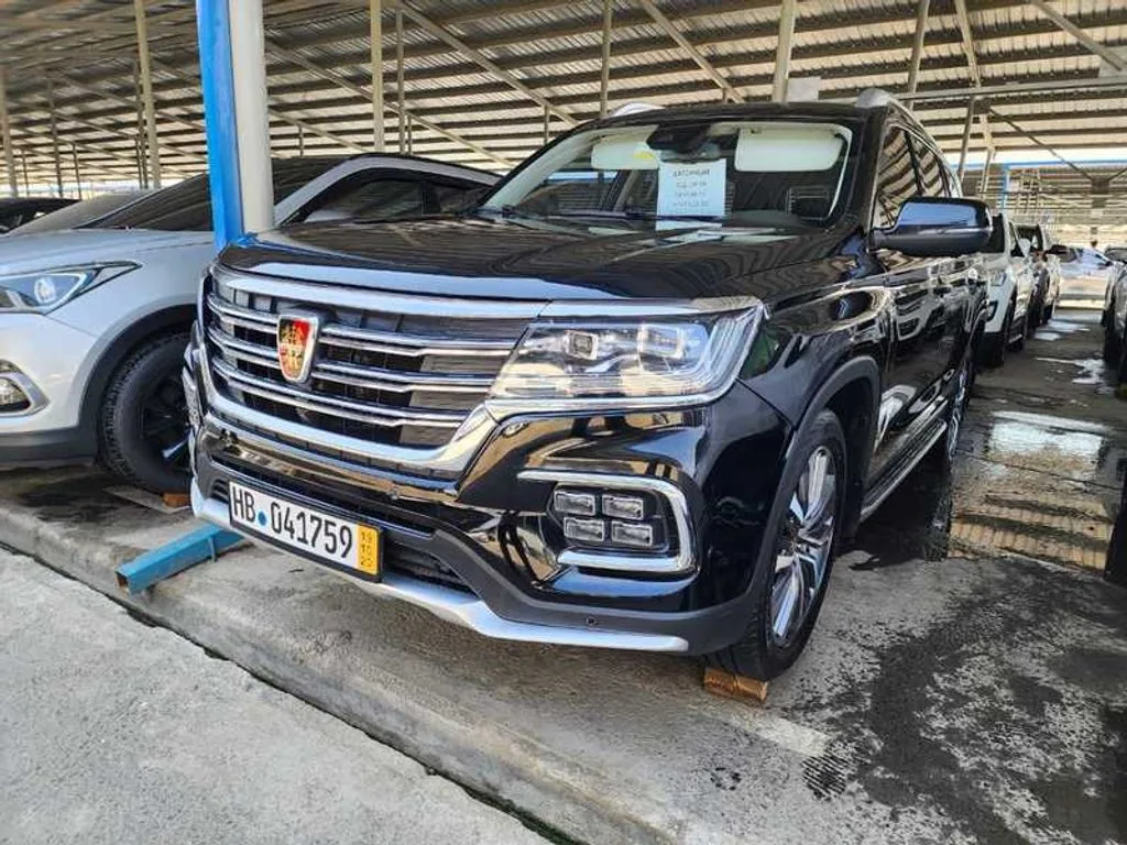 Roewe Rx8