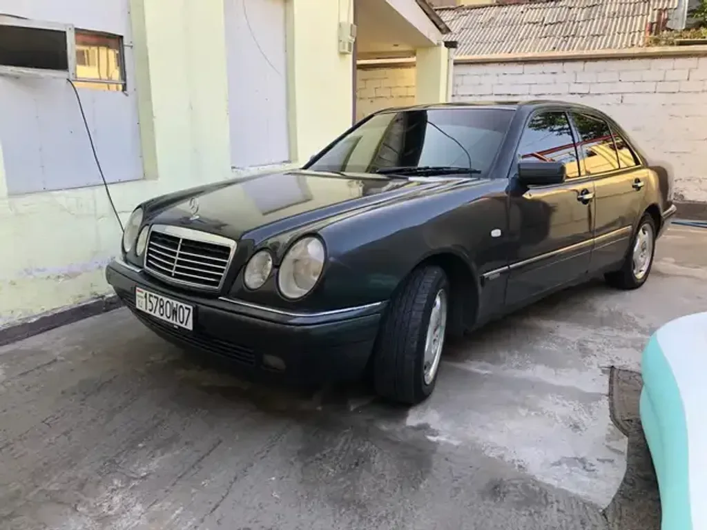Mercedes-Benz benz-e-class