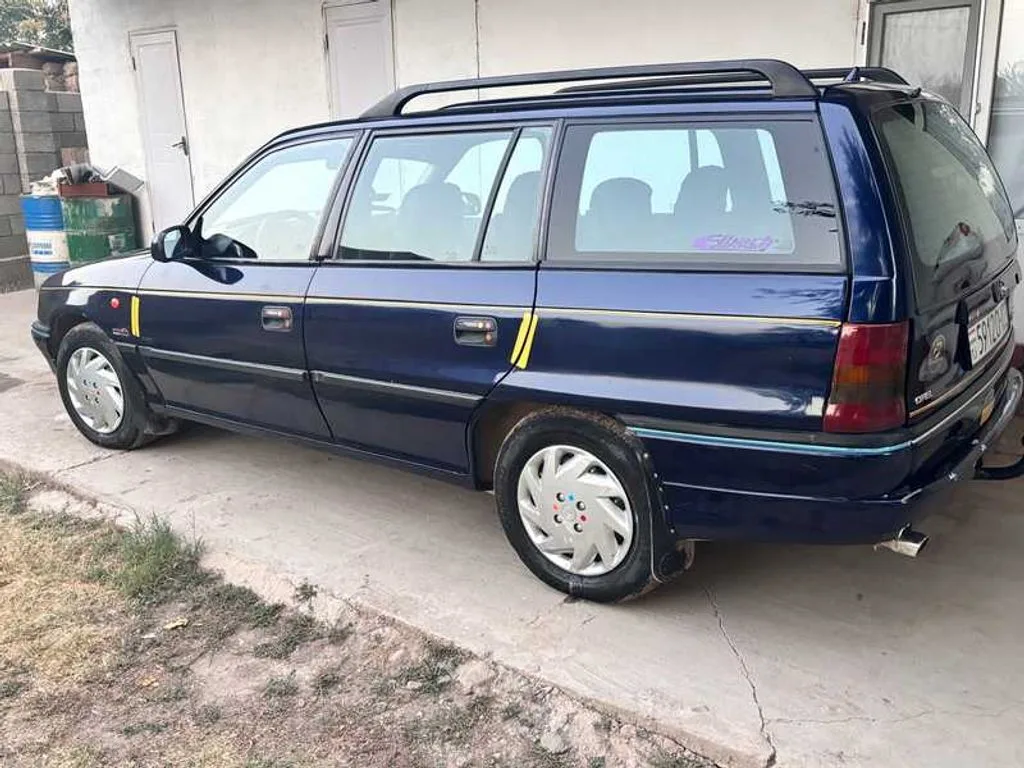 Opel Astra F