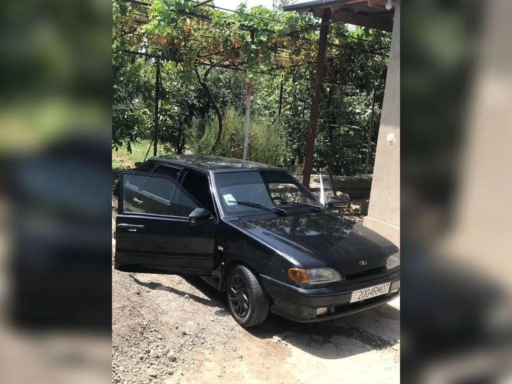 Lada 2104