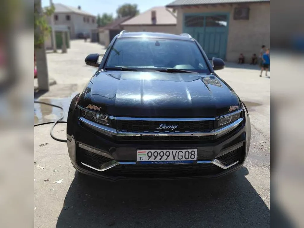 Zotye Domy X7