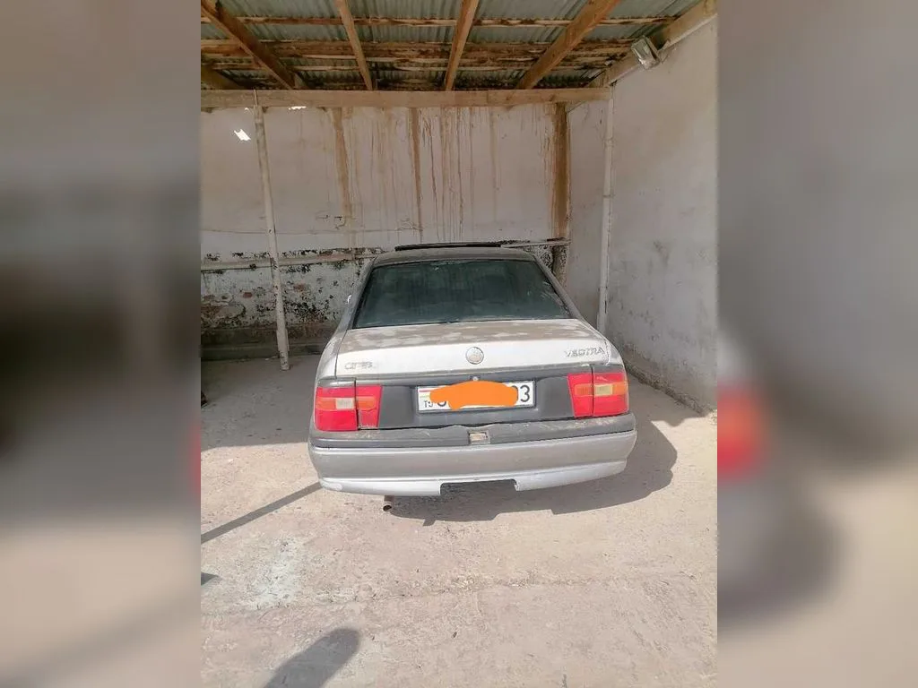 Opel Vectra A