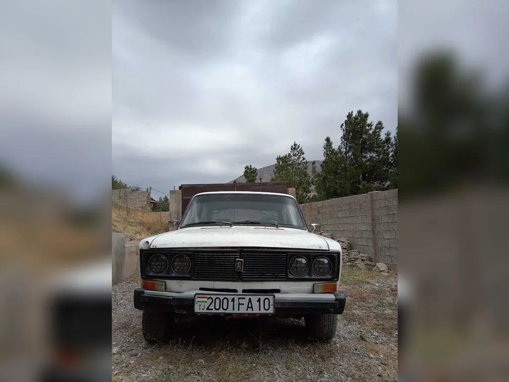 Lada 2106