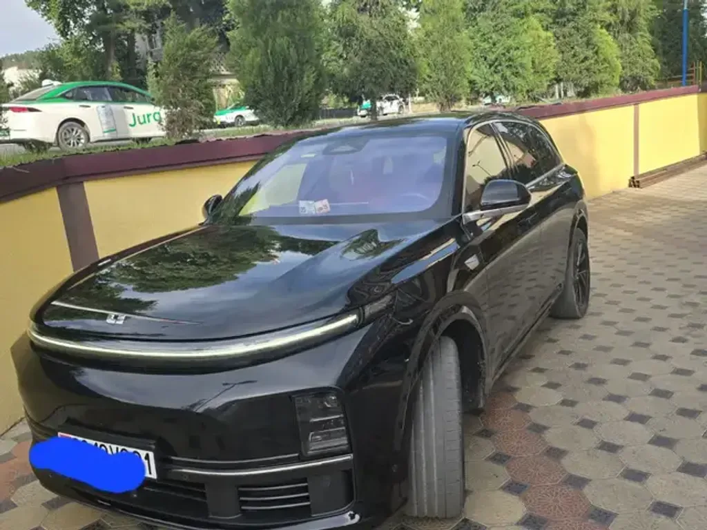 Li Auto Xiang Xiang L7