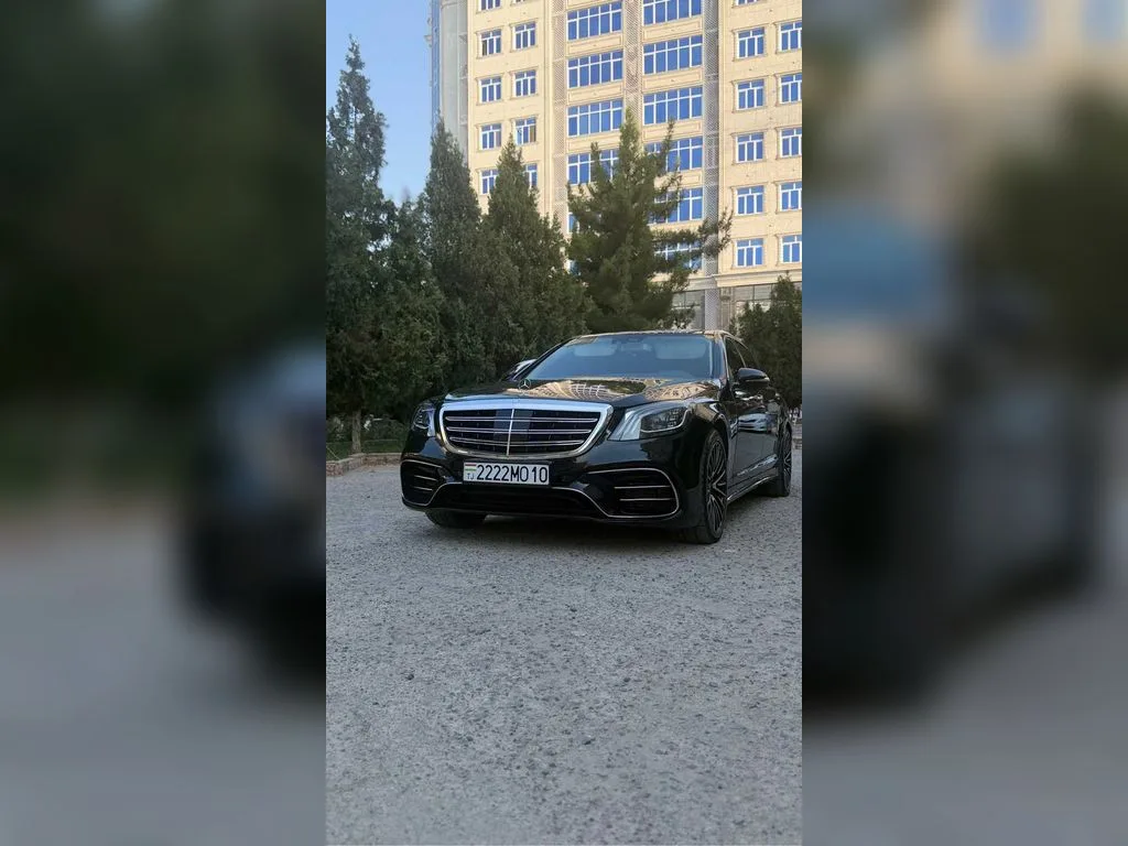 Mercedes-Benz S-Class
