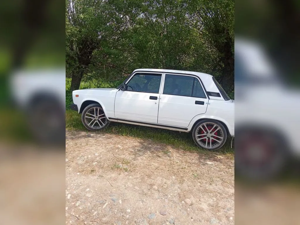 Lada 2107
