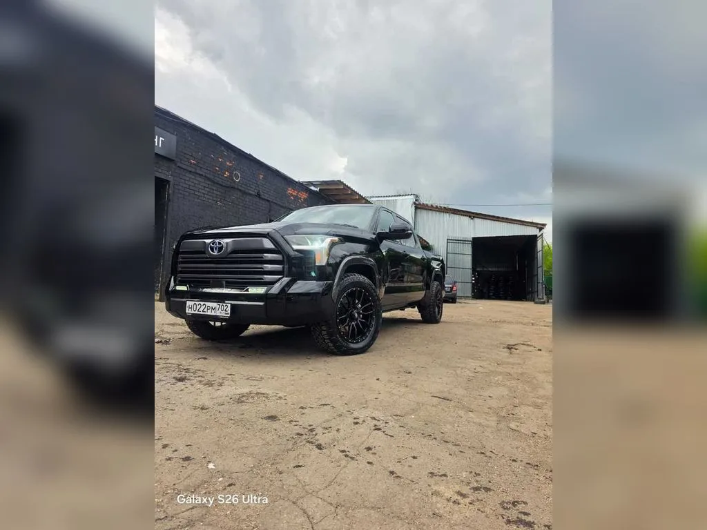 Toyota Tundra