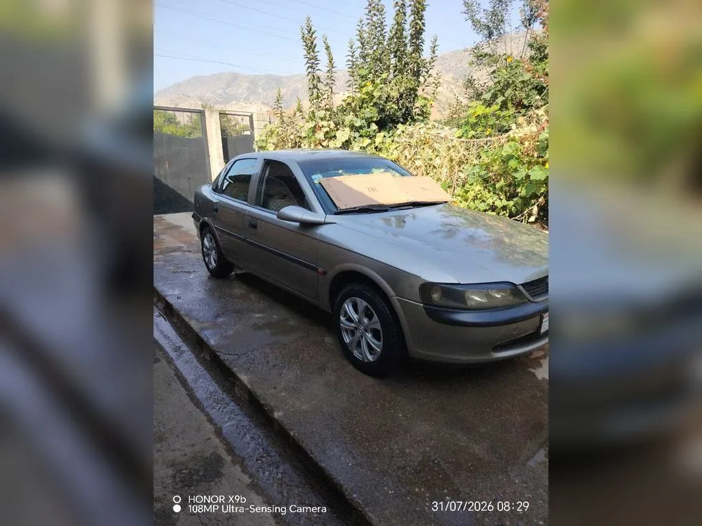Opel Vectra B