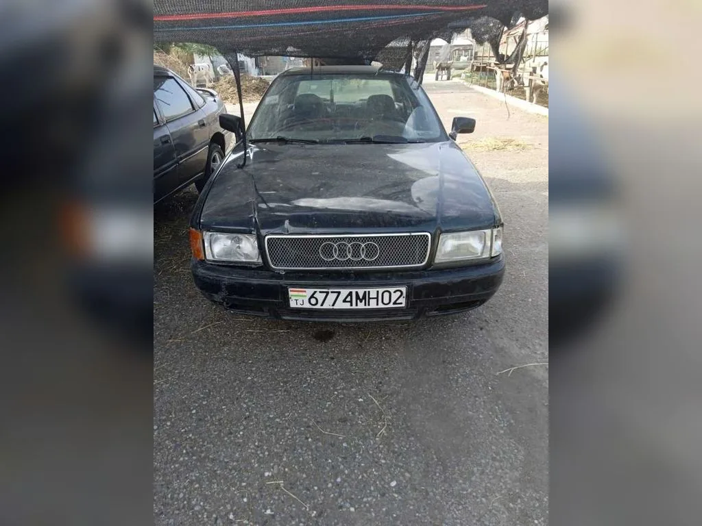 Audi 80