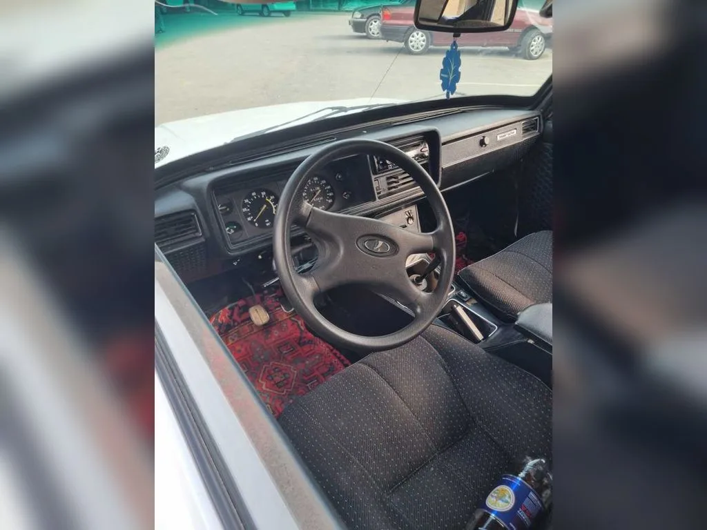 Lada 2107