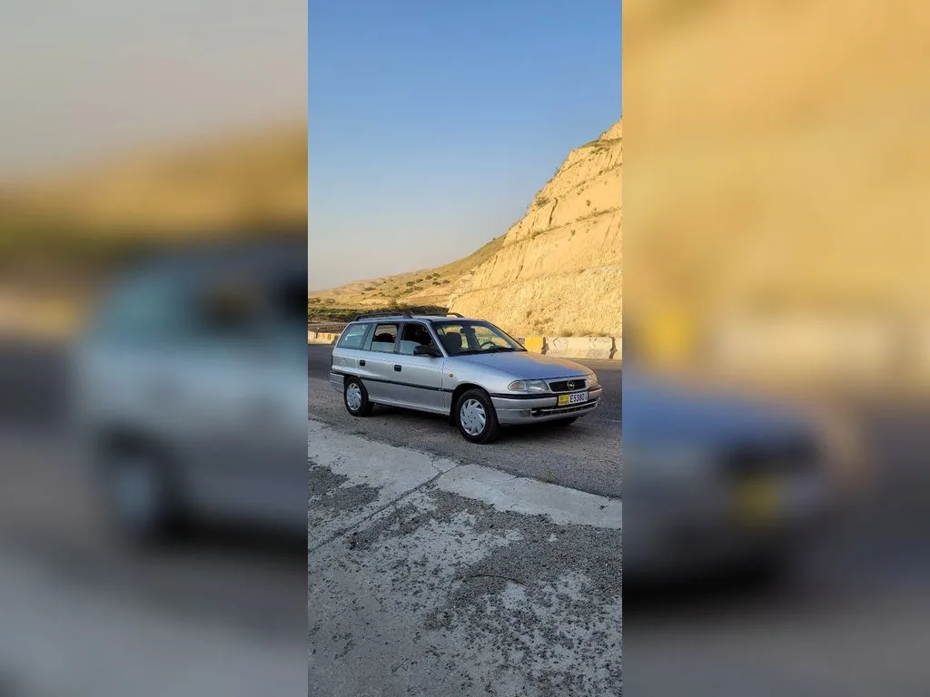 Opel Astra F