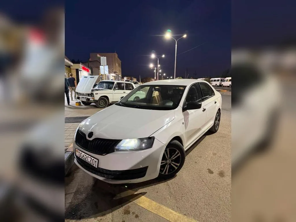 Škoda Rapid