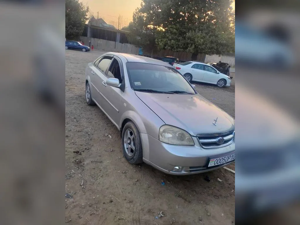 Daewoo Lacetti