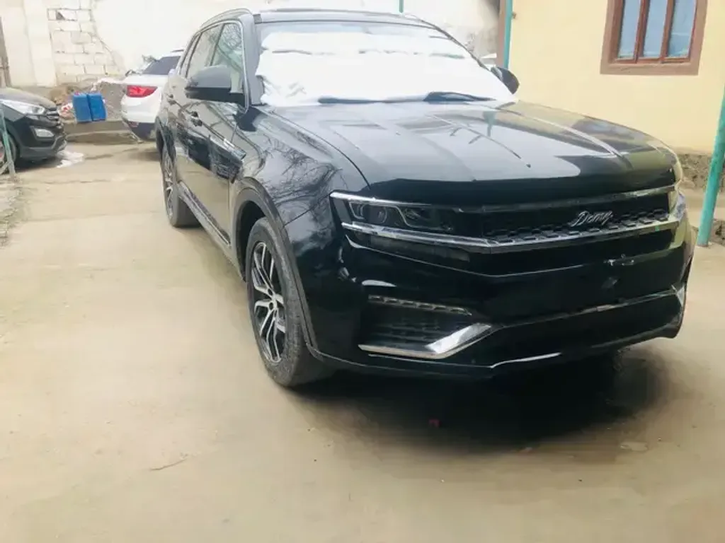 Zotye Domy X7