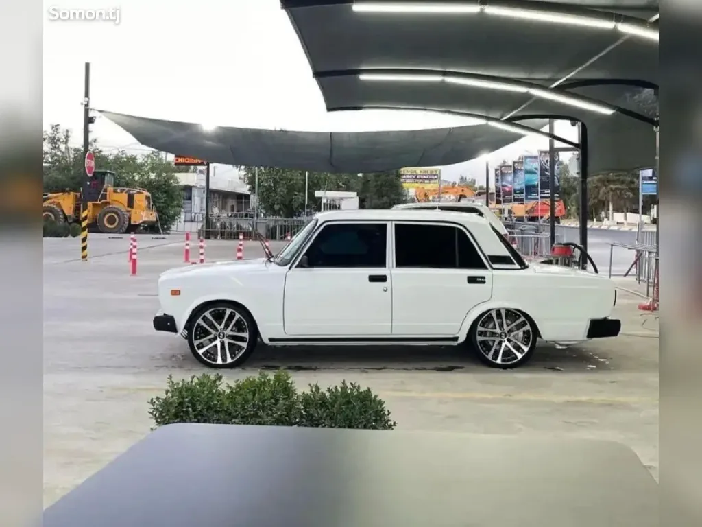 Lada 2107