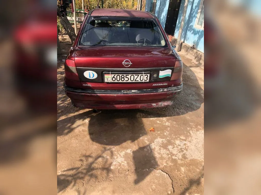 Opel Astra F
