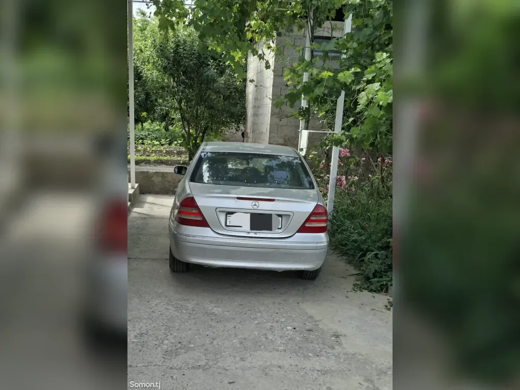 Mercedes-Benz C-Class