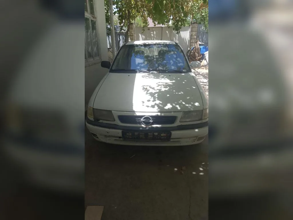 Opel Astra F