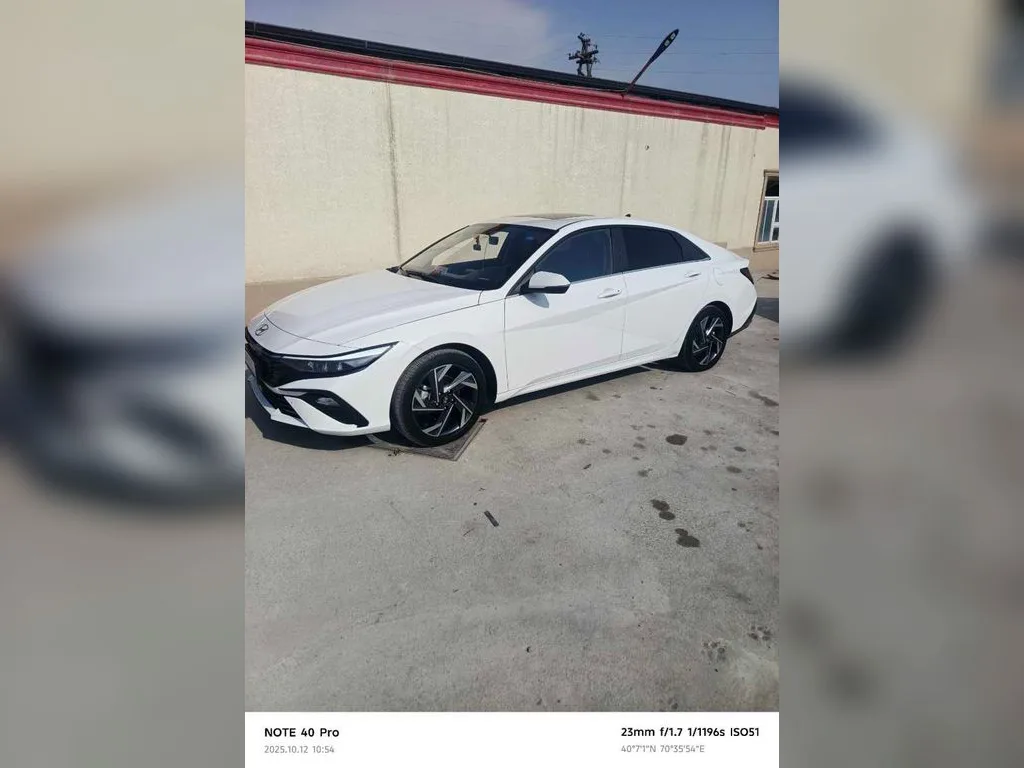 Hyundai Elantra