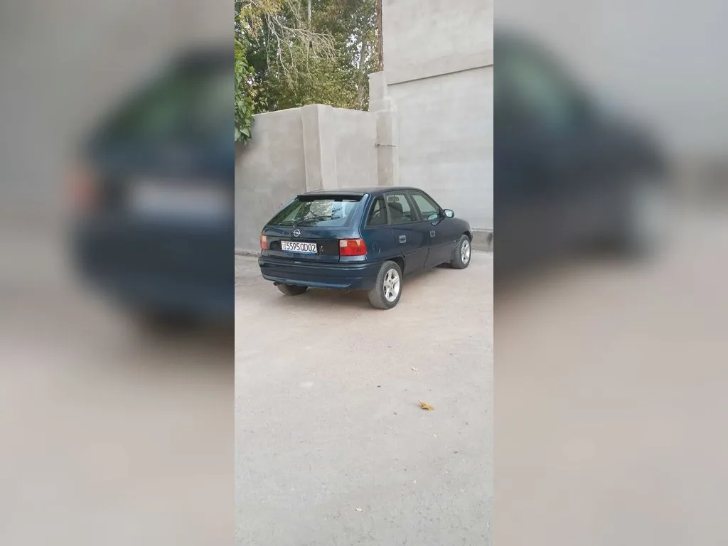 Opel Astra F
