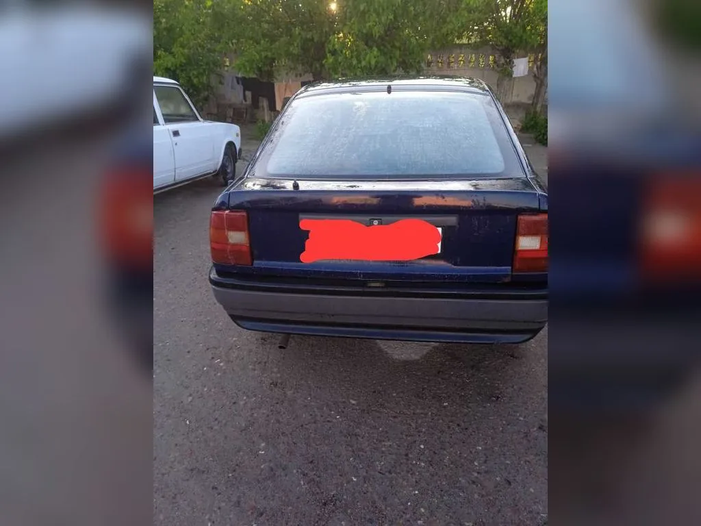 Opel Vectra A