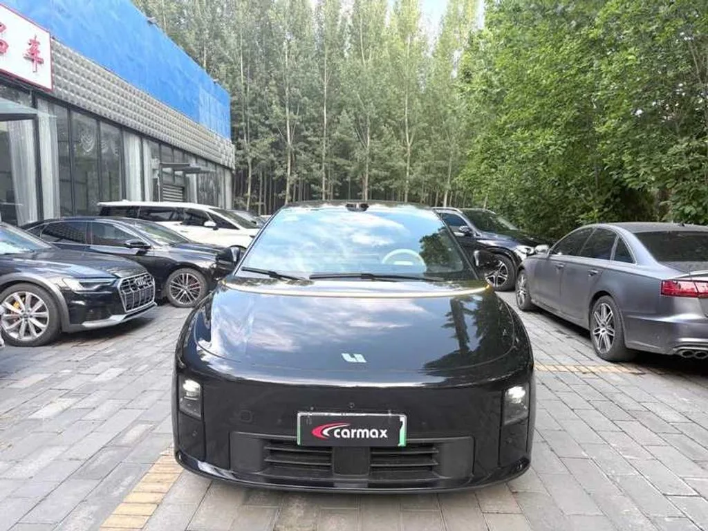 Li Auto i6