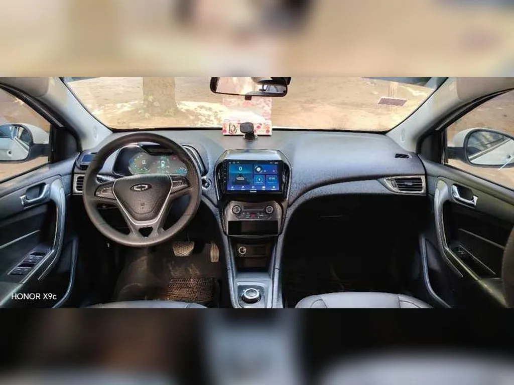 Chery Arrizo 5