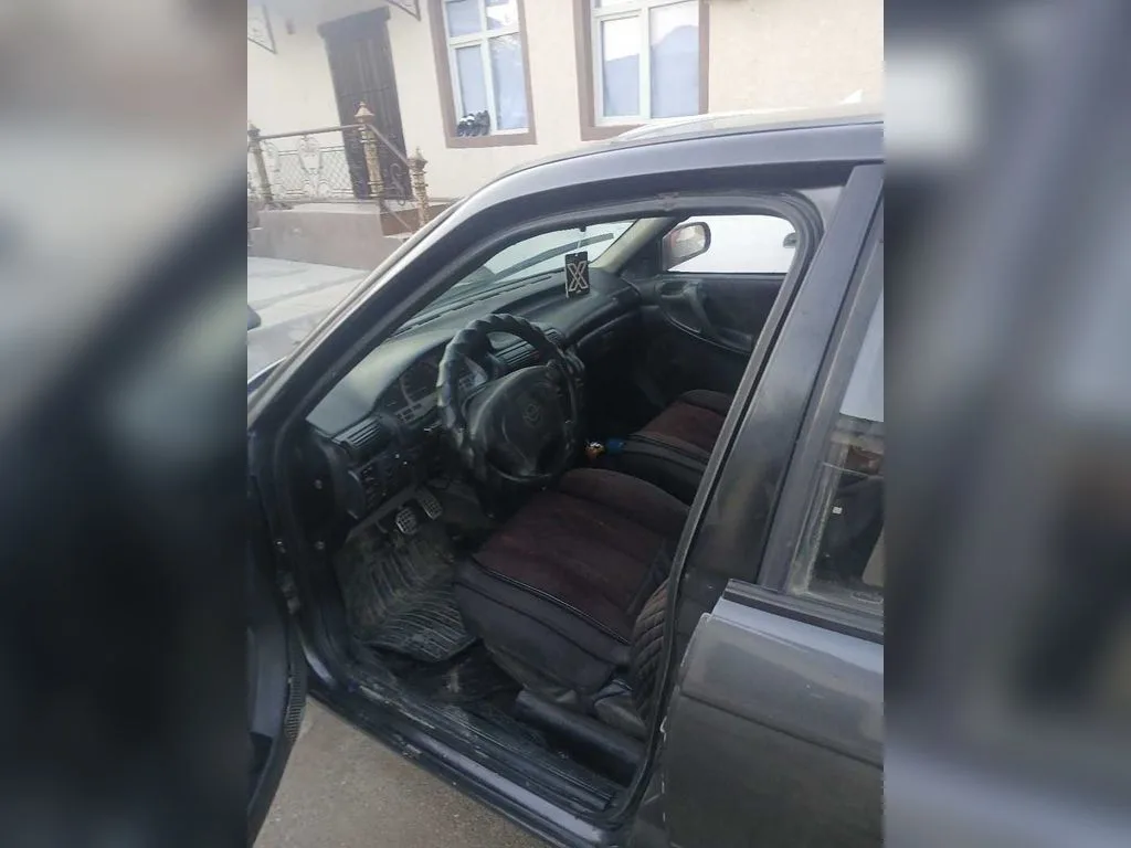 Opel Astra F