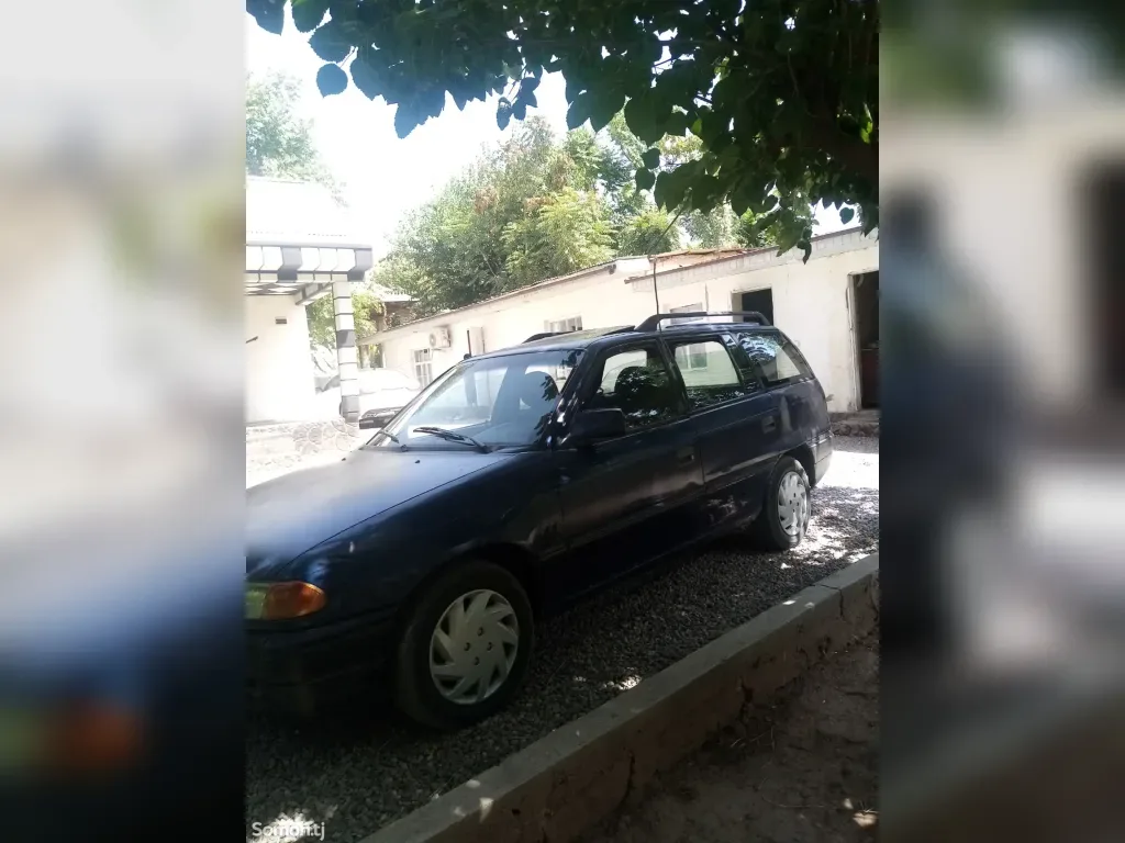 Opel Astra F