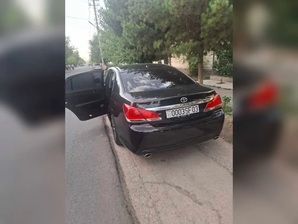 Toyota Avalon