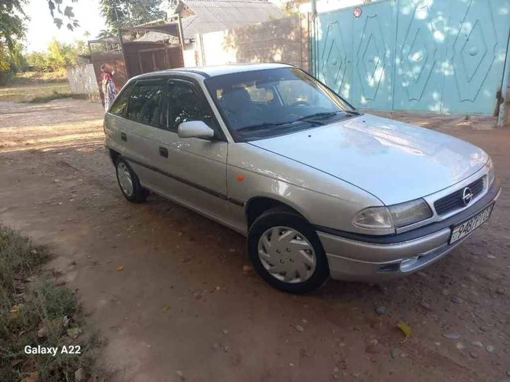 Opel Astra F