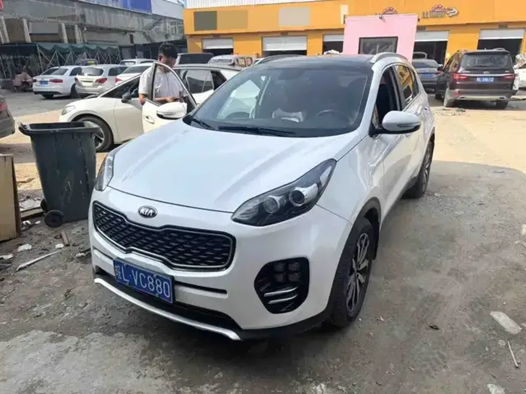 Kia K5