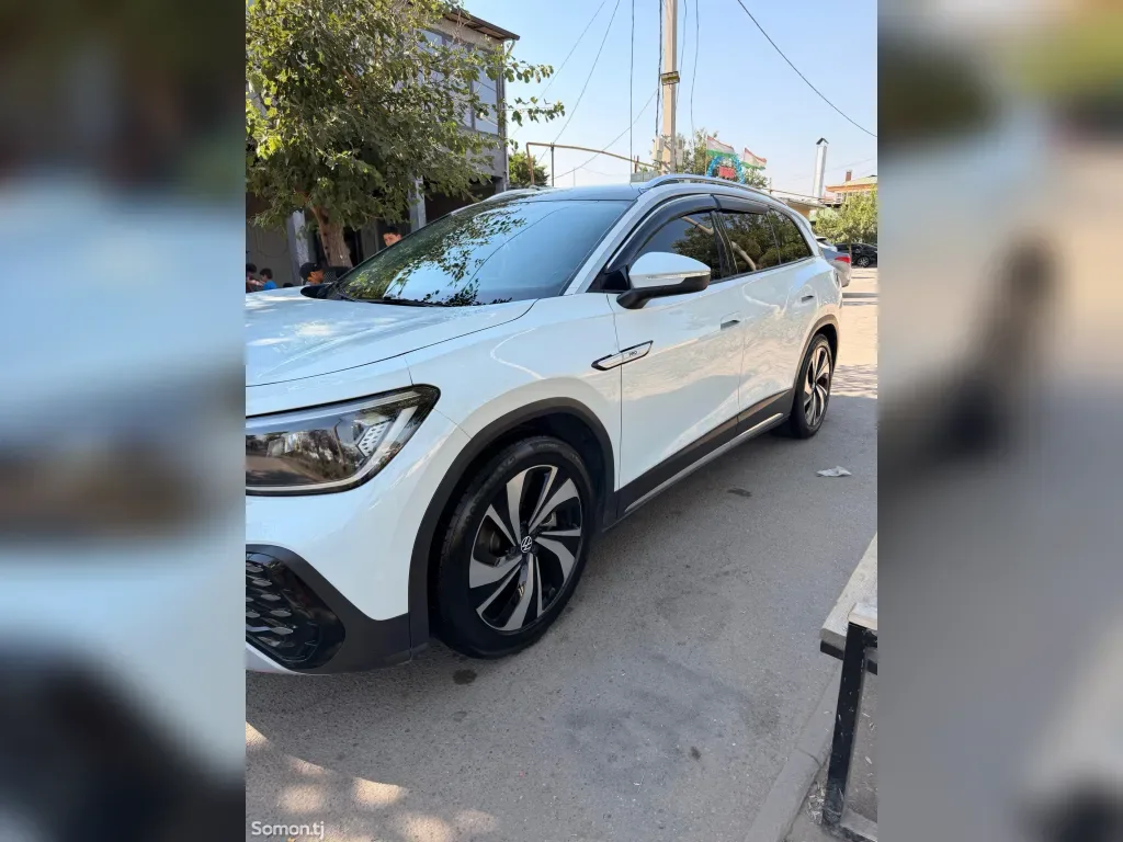 Volkswagen ID 6