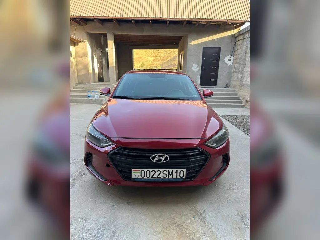 Hyundai Elantra