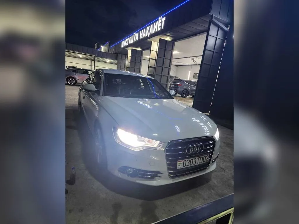 Audi A6